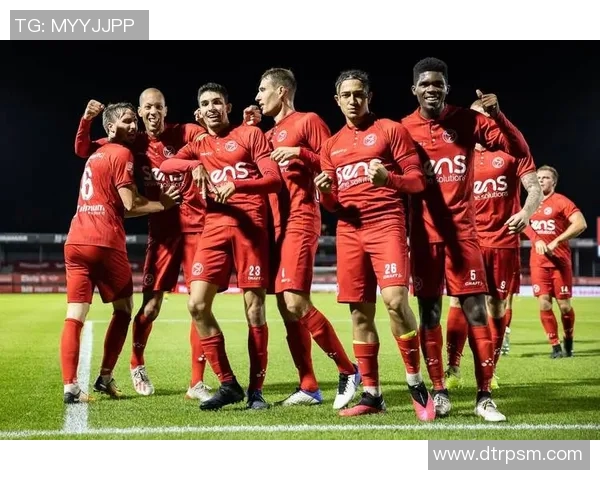 FC埃因霍温与坎布尔对决前瞻分析及赛季表现评估