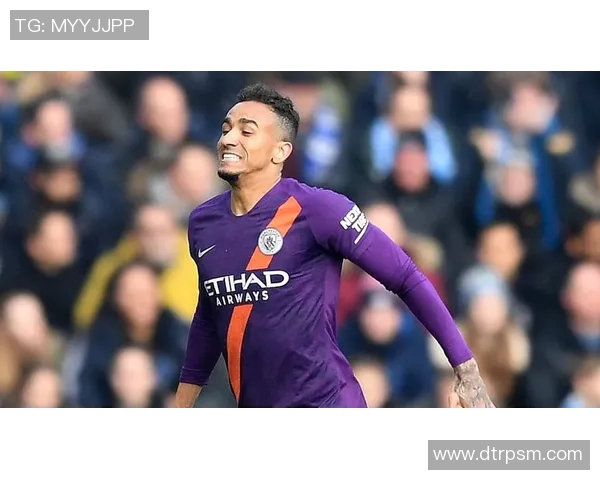 达尼洛：从青涩球员到足球战术大师的华丽转身与成长之路