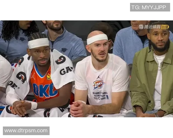 热火与尼克斯精彩对决回放全场亮点分析与精彩瞬间重温